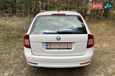 Универсал Skoda Octavia 2010 в 