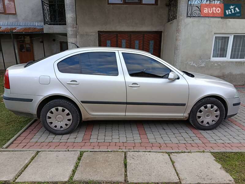 Лифтбек Skoda Octavia 2005 в Иршаве фото 12 Лифтбек Skoda Octavia 2005 в Иршаве