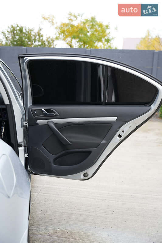 Ліфтбек Skoda Octavia 2010 в Дніпрі фото 11 Ліфтбек Skoda Octavia 2010 в Дніпрі