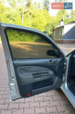 Лифтбек Skoda Octavia 2008 в 