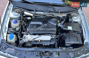 Лифтбек Skoda Octavia 2008 в 