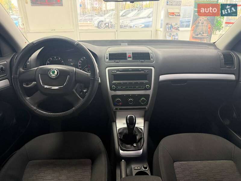 Лифтбек Skoda Octavia 2011 в Киеве фото 19 Лифтбек Skoda Octavia 2011 в Киеве