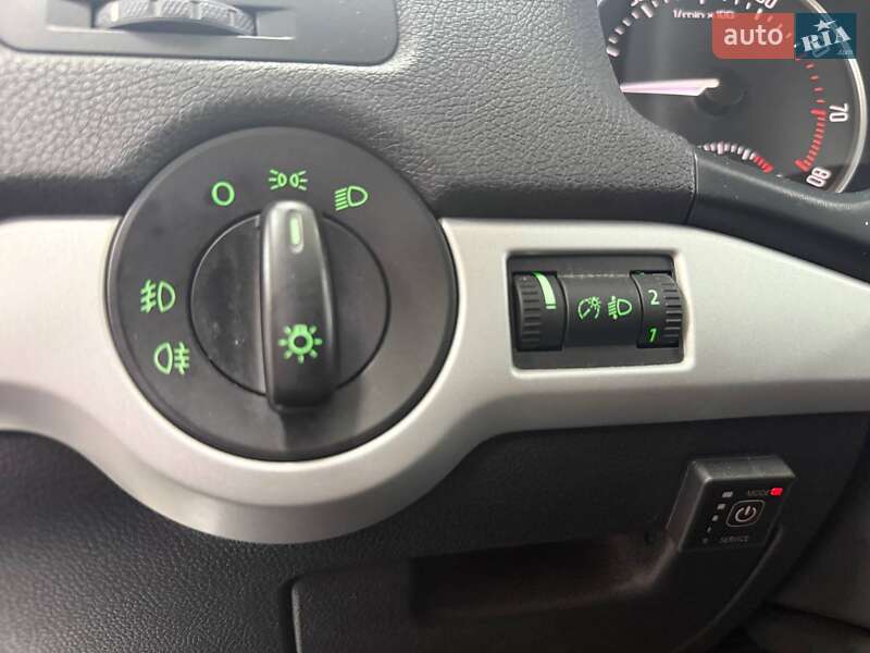 Лифтбек Skoda Octavia 2011 в Киеве фото 17 Лифтбек Skoda Octavia 2011 в Киеве