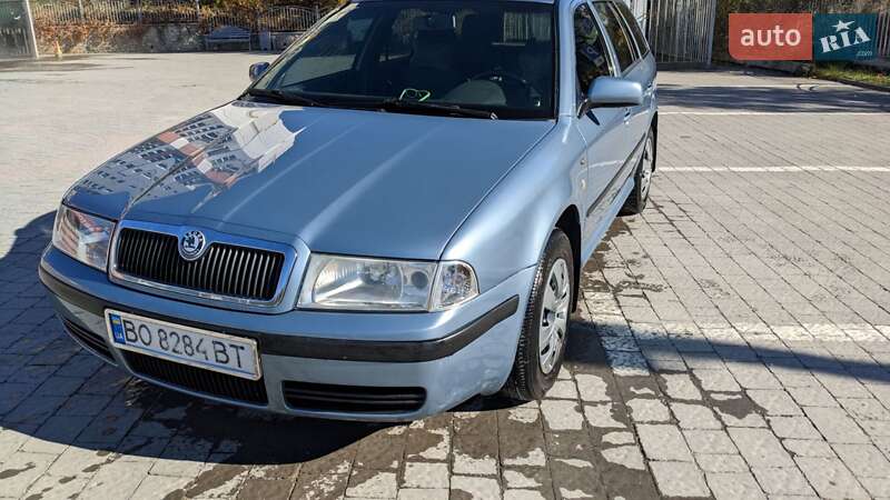 Универсал Skoda Octavia 2002 в  фото Универсал Skoda Octavia 2002 в