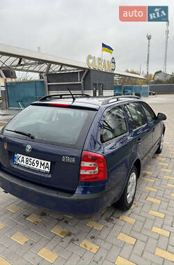 Універсал Skoda Octavia 2012 в  фото 8 Універсал Skoda Octavia 2012 в