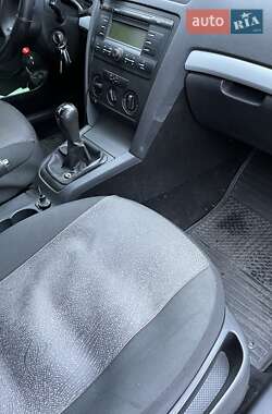 Лифтбек Skoda Octavia 2008 в 