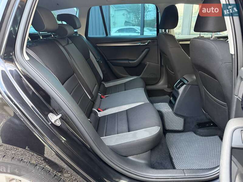 Універсал Skoda Octavia 2016 в Хмельницькому