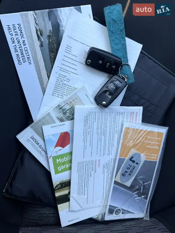 Універсал Skoda Octavia 2012 в Звенигородці документ 2 фото Універсал Skoda Octavia 2012 в Звенигородці документ