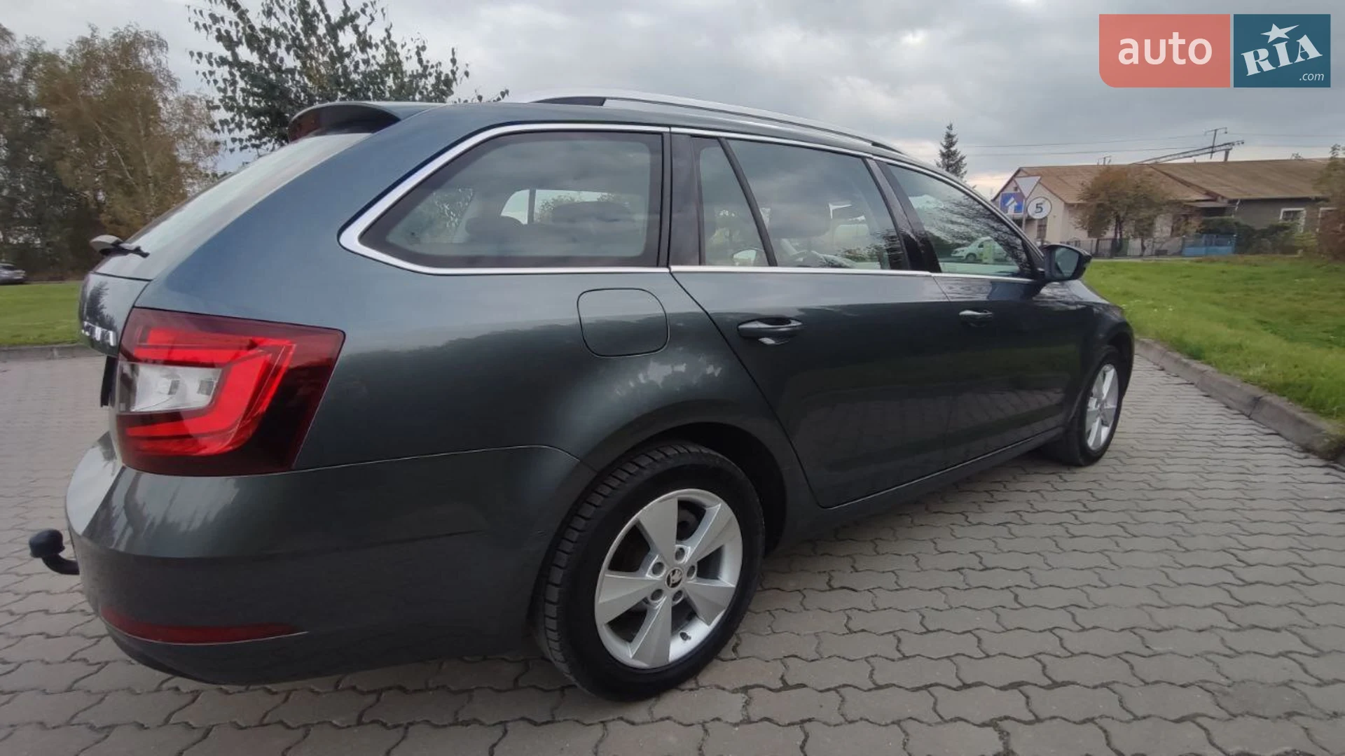2017 Skoda Octavia - мініатюра 11