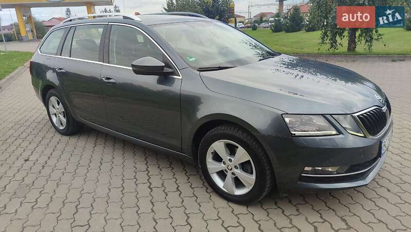 Універсал Skoda Octavia 2017 в Києві фото 33 Універсал Skoda Octavia 2017 в Києві