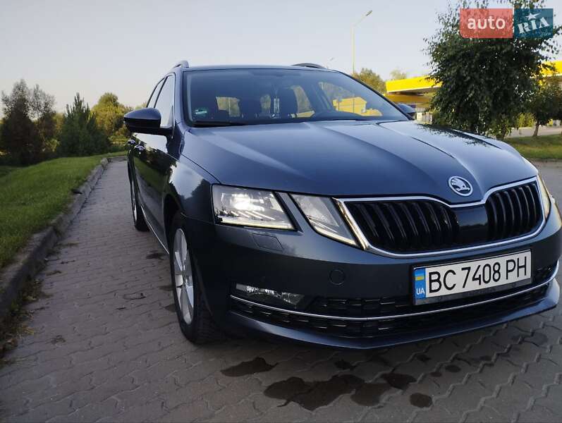 Універсал Skoda Octavia 2017 в Києві фото 48 Універсал Skoda Octavia 2017 в Києві