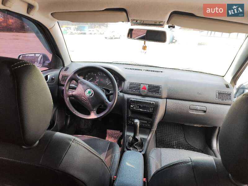 Лифтбек Skoda Octavia 2002 в Запорожье фото 4 Лифтбек Skoda Octavia 2002 в Запорожье