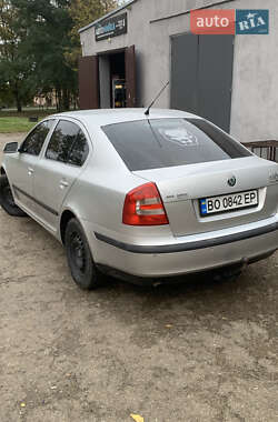 Ліфтбек Skoda Octavia 2004 в  фото 4 Ліфтбек Skoda Octavia 2004 в