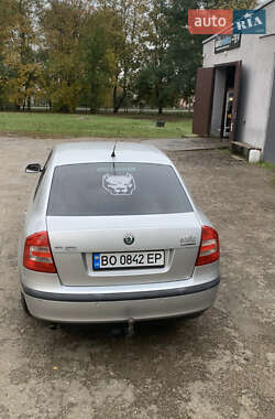 Ліфтбек Skoda Octavia 2004 в  фото 5 Ліфтбек Skoda Octavia 2004 в