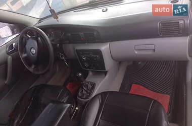 Лифтбек Skoda Octavia 2001 в 
