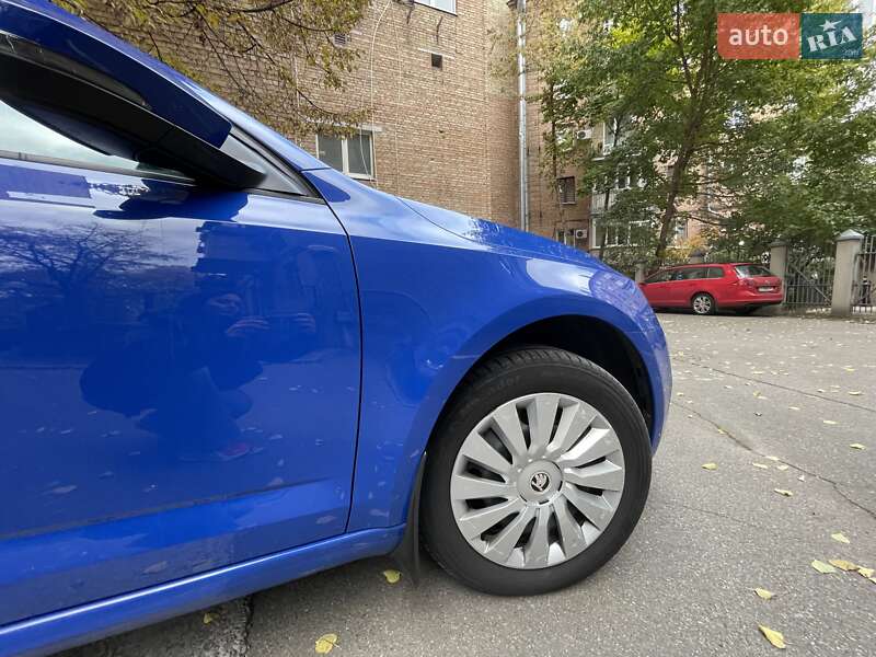 Лифтбек Skoda Octavia 2019 в Киеве фото 14 Лифтбек Skoda Octavia 2019 в Киеве