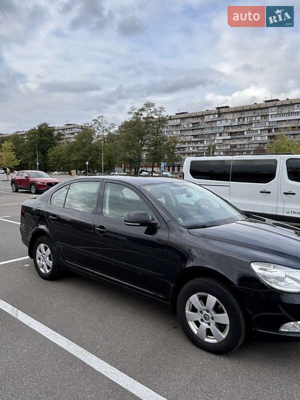 Лифтбек Skoda Octavia 2010 в Киеве фото 5 Лифтбек Skoda Octavia 2010 в Киеве