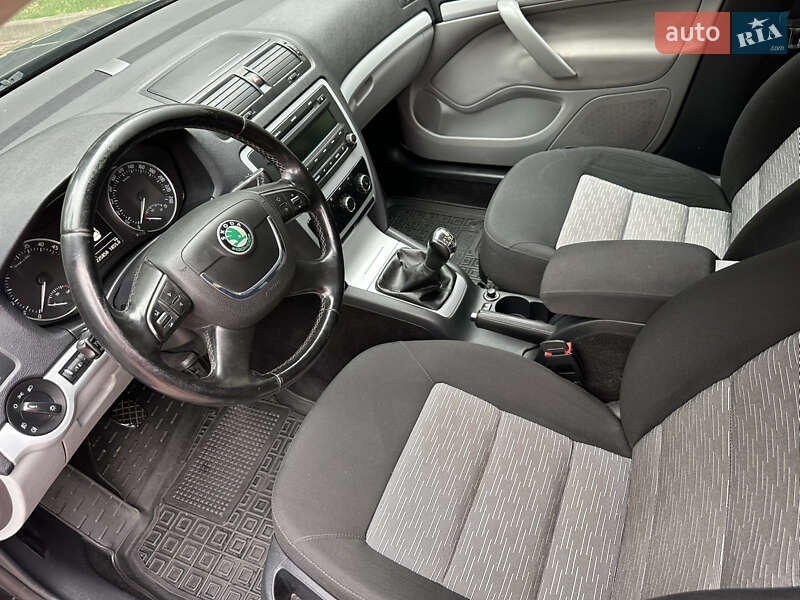 Универсал Skoda Octavia 2010 в Киеве фото 33 Универсал Skoda Octavia 2010 в Киеве