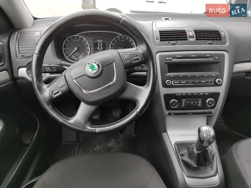 Универсал Skoda Octavia 2010 в Сарнах фото 7 Универсал Skoda Octavia 2010 в Сарнах