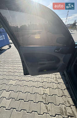 Лифтбек Skoda Octavia 1998 в 