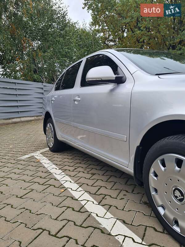 Ліфтбек Skoda Octavia 2011 в Києві фото 7 Ліфтбек Skoda Octavia 2011 в Києві