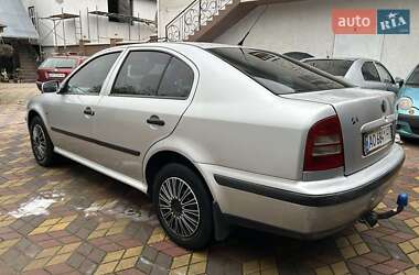 Лифтбек Skoda Octavia 1999 в 