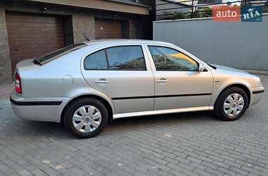 Ліфтбек Skoda Octavia 2005 в  фото 11 Ліфтбек Skoda Octavia 2005 в