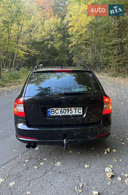 Универсал Skoda Octavia 2009 в 