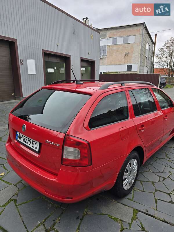 Универсал Skoda Octavia 2011 в Малине