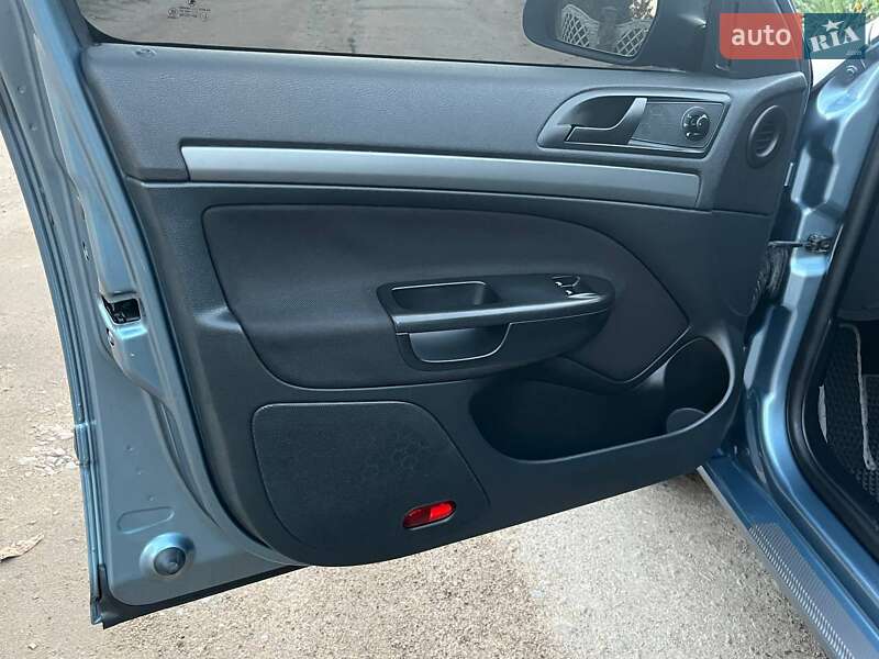 Лифтбек Skoda Octavia 2011 в Первомайске фото 16 Лифтбек Skoda Octavia 2011 в Первомайске