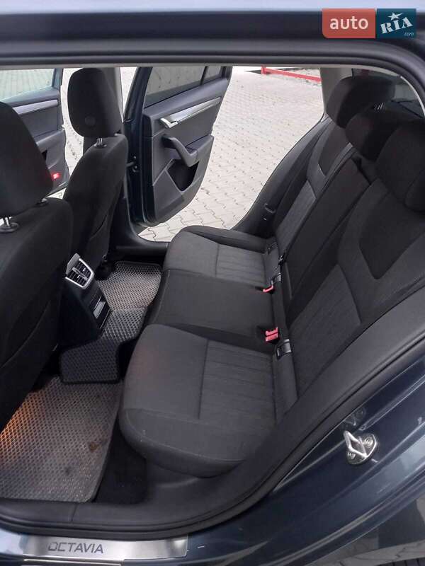 Универсал Skoda Octavia 2018 в Ужгороде фото 5 Универсал Skoda Octavia 2018 в Ужгороде