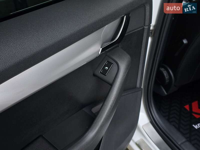 Лифтбек Skoda Octavia 2014 в Хмельницком фото 56 Лифтбек Skoda Octavia 2014 в Хмельницком