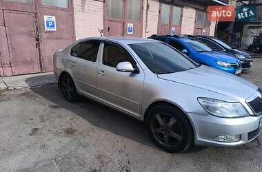 Ліфтбек Skoda Octavia 2011 в Дніпрі