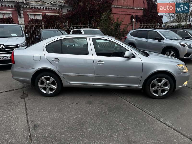 Лифтбек Skoda Octavia 2011 в Харькове