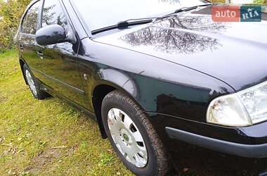 Лифтбек Skoda Octavia 2010 в 