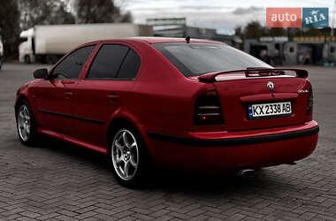 Лифтбек Skoda Octavia 2006 в  фото 2 Лифтбек Skoda Octavia 2006 в