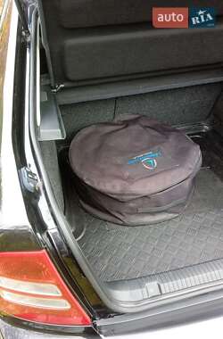 Лифтбек Skoda Octavia 2010 в 
