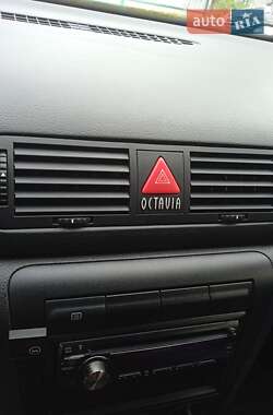 Лифтбек Skoda Octavia 2010 в 