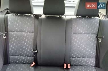 Лифтбек Skoda Octavia 2010 в 