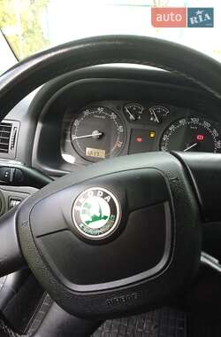 Лифтбек Skoda Octavia 2010 в 