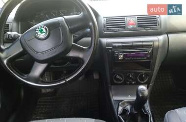 Лифтбек Skoda Octavia 2010 в 
