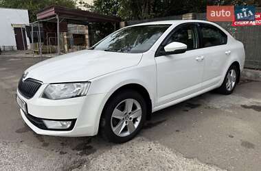 Лифтбек Skoda Octavia 2013 в 