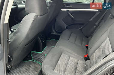 Универсал Skoda Octavia 2010 в 