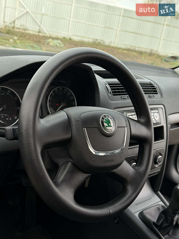 Лифтбек Skoda Octavia 2010 в Лубнах фото 38 Лифтбек Skoda Octavia 2010 в Лубнах