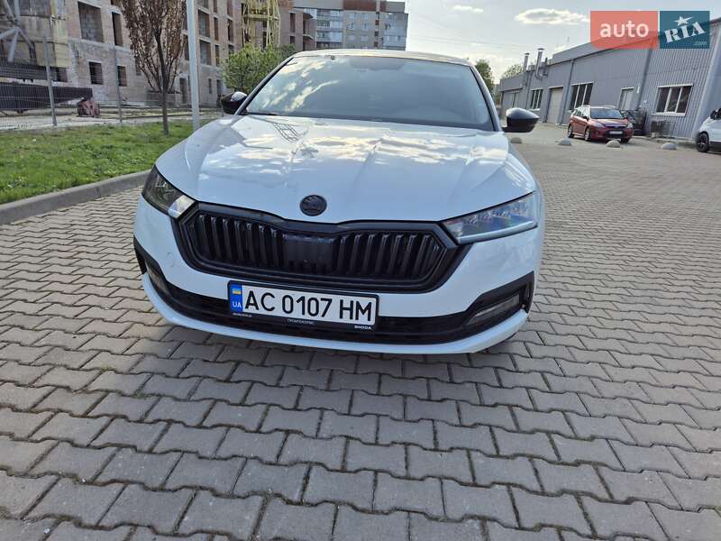 Универсал Skoda Octavia 2023 в Луцке фото 2 Универсал Skoda Octavia 2023 в Луцке