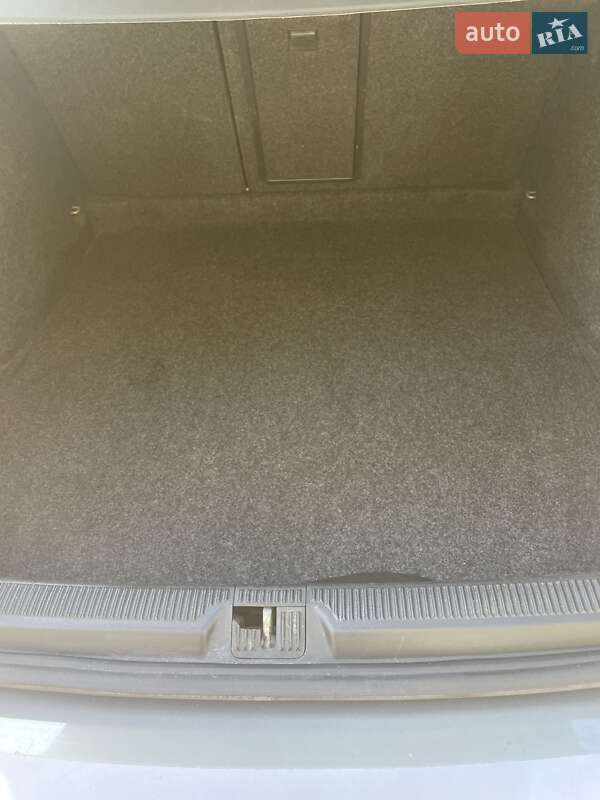 Универсал Skoda Octavia 2009 в Винниках фото 13 Универсал Skoda Octavia 2009 в Винниках