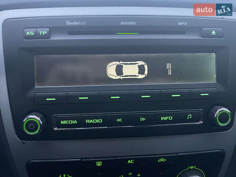 Лифтбек Skoda Octavia 2012 в Виноградове фото 19 Лифтбек Skoda Octavia 2012 в Виноградове