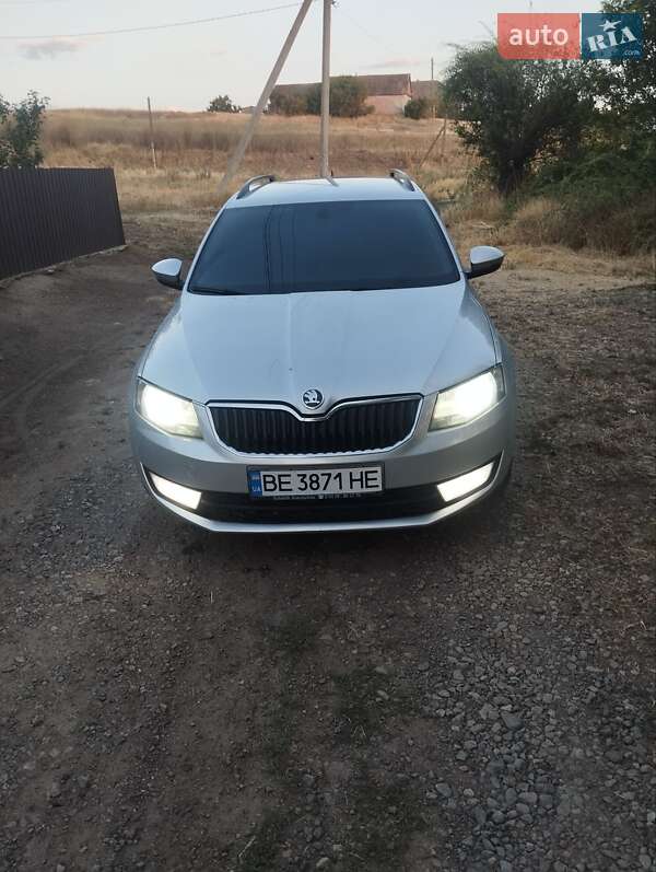 Универсал Skoda Octavia 2013 в Вознесенске фото 6 Универсал Skoda Octavia 2013 в Вознесенске