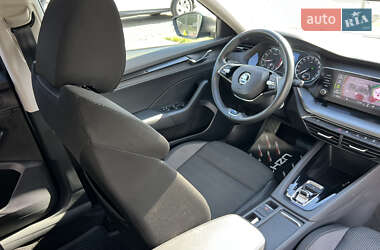 Лифтбек Skoda Octavia 2023 в 