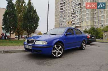 Лифтбек Skoda Octavia 2002 в Киеве